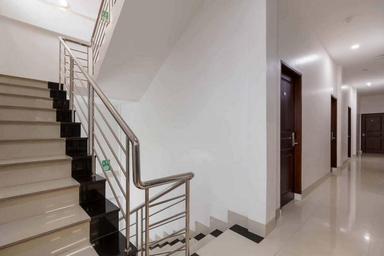 Reddoorz At Seindo Hotel Medan Sunggal Exterior photo