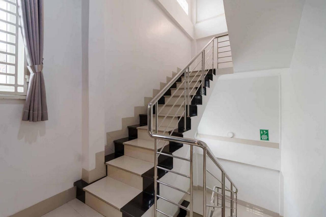 Reddoorz At Seindo Hotel Medan Sunggal Exterior photo